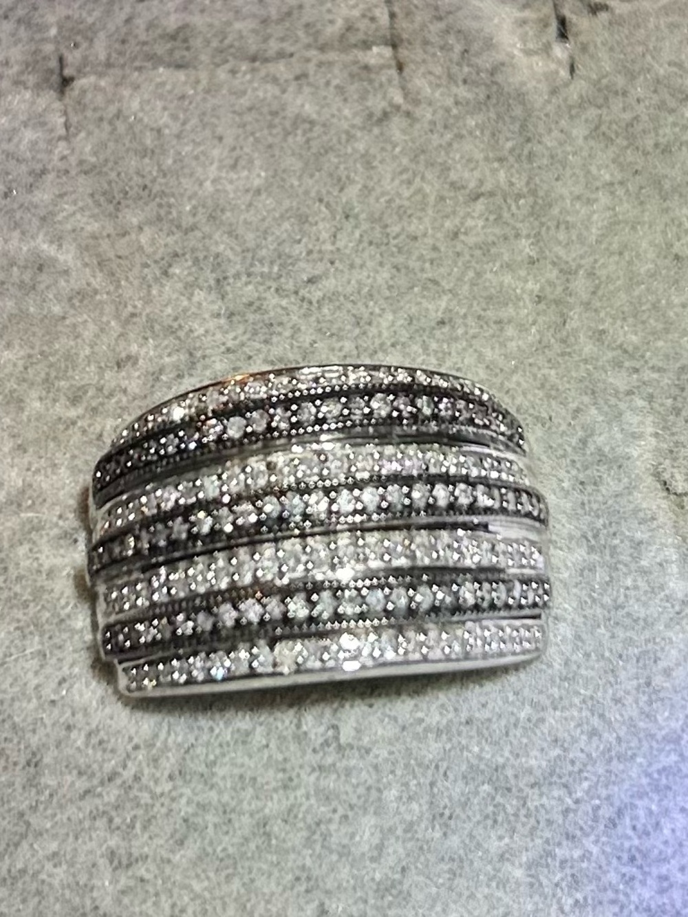 Pavé Multi-Row Crystal Dome Ring - Silver 925